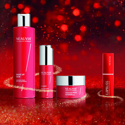 Cofanetto regalo con tonico, siero rivitalizzante, crema age-defense e lipbliss in omaggio